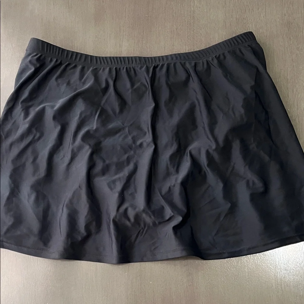 Swimsuits For All Black Nylon-Spandex Swim Skirt lined women’s size 18